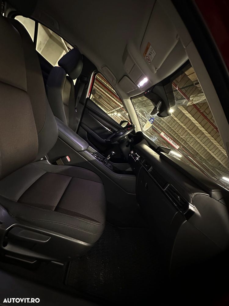 Mazda 3 e-Skyactiv G122 MHEV Plus - 10