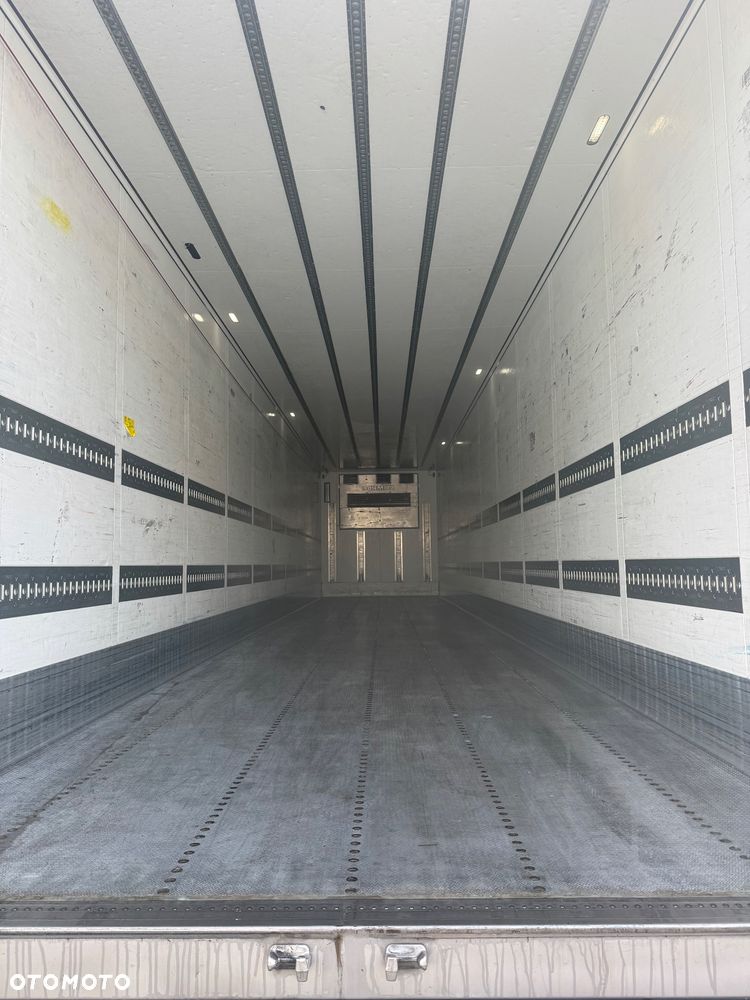 Schmitz Cargobull - 19