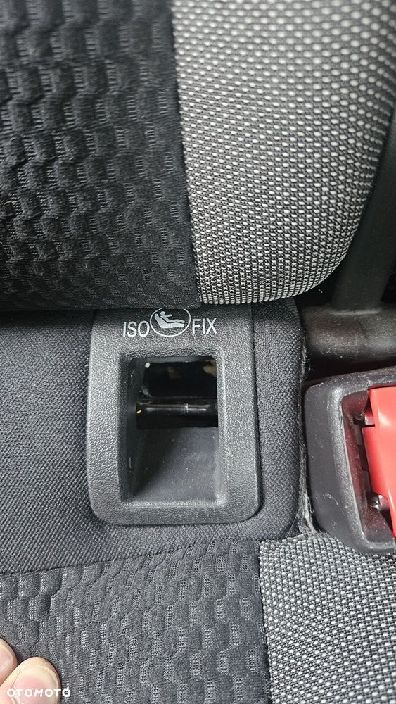 Nissan Qashqai - 25