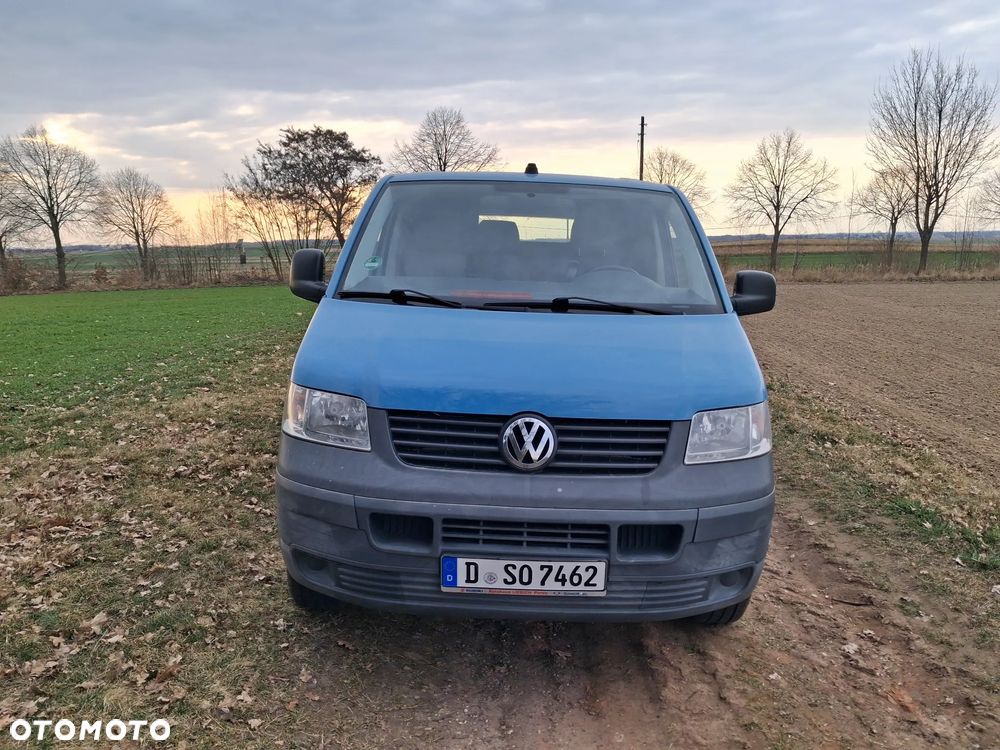 Volkswagen TRANSPORTER T5 - 22
