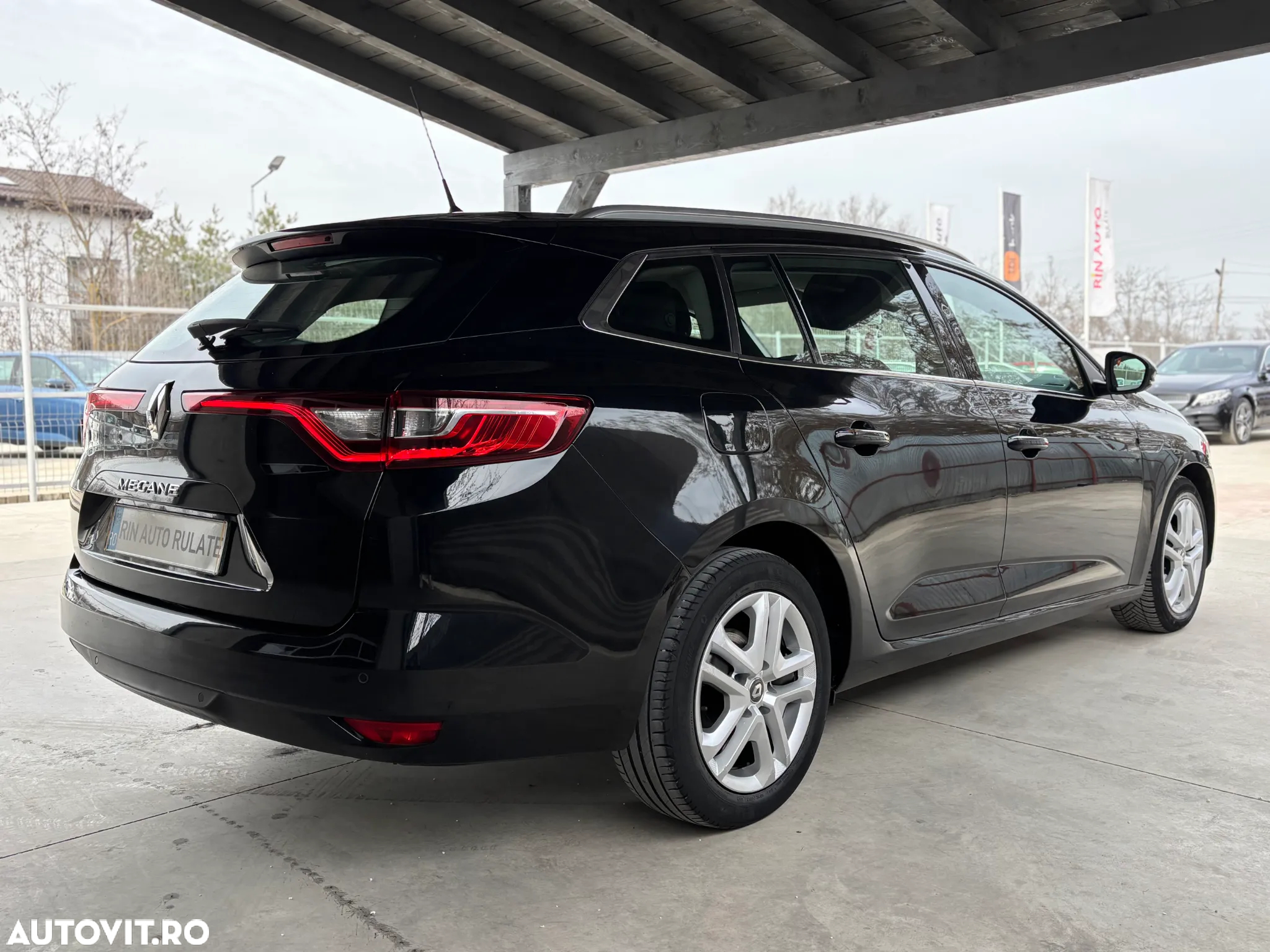 Renault Megane ENERGY dCi Business - 11