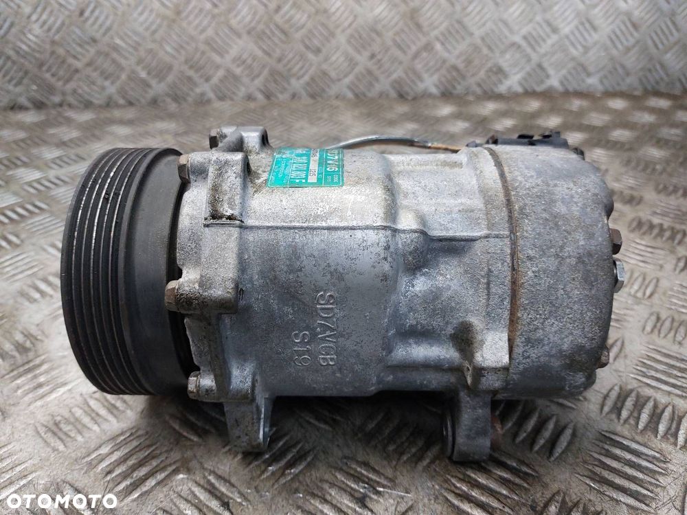 SPRĘŻARKA KOMPRESOR KLIMATYZACJI VOLKSWAGEN GOLF IV 1.9 TDI 1J0820803F - 1