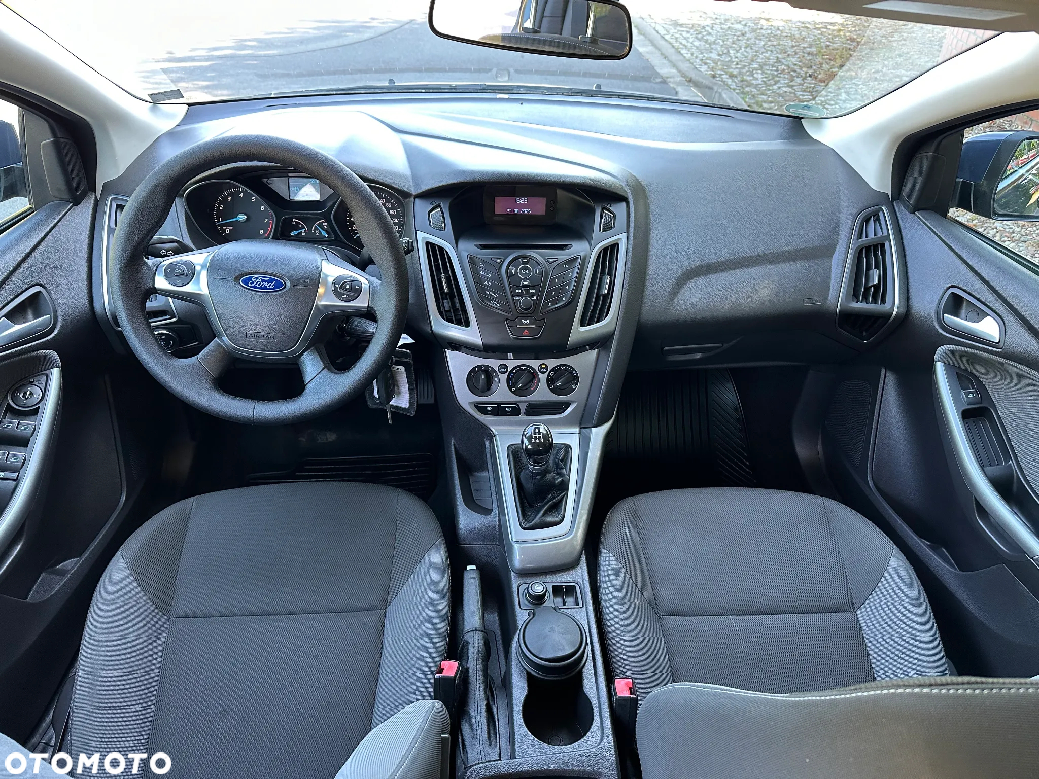 Ford Focus 1.6 SYNC Edition - 3