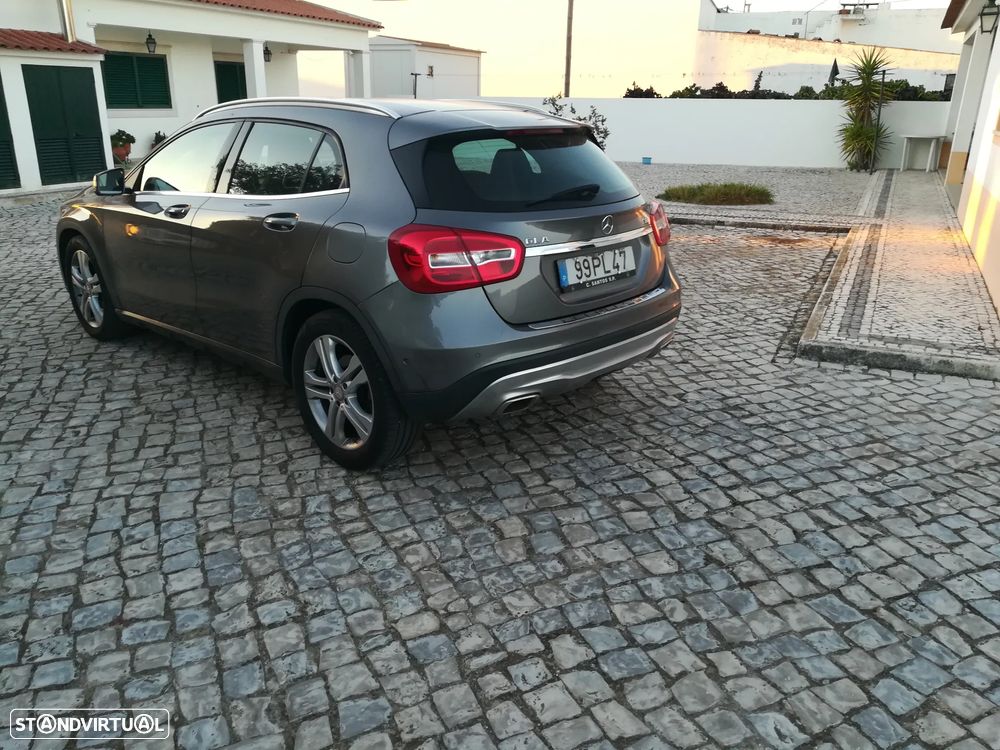 Mercedes-Benz GLA 180 CDi Urban - 1