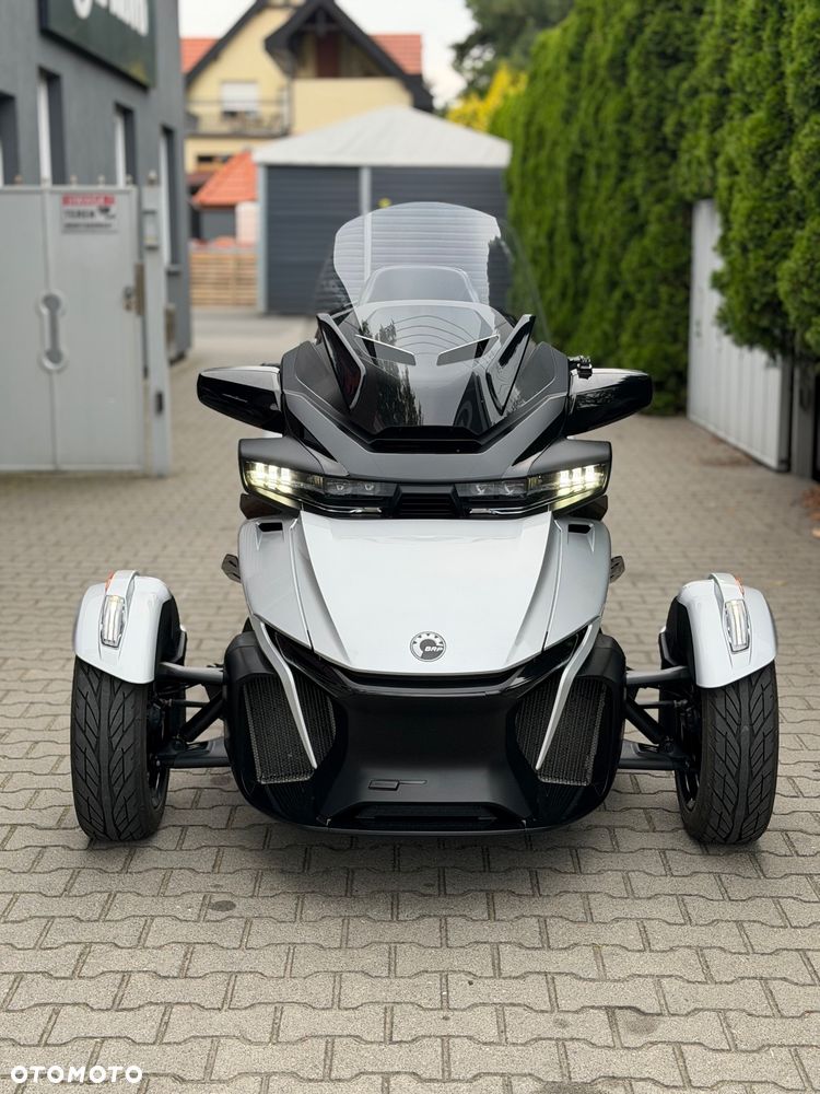 Can-Am Spyder - 4