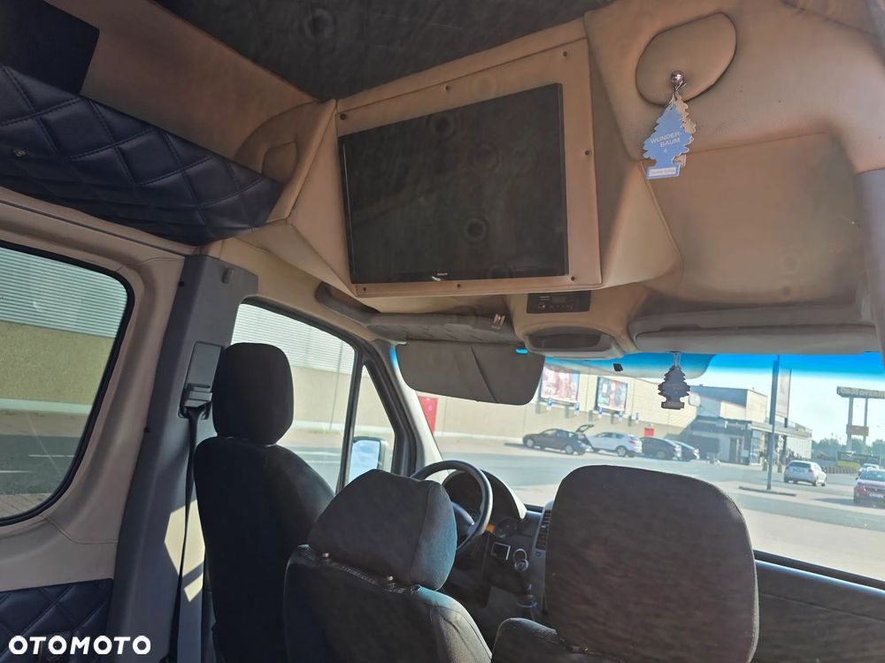 Mercedes-Benz Sprinter 906.213 - 31
