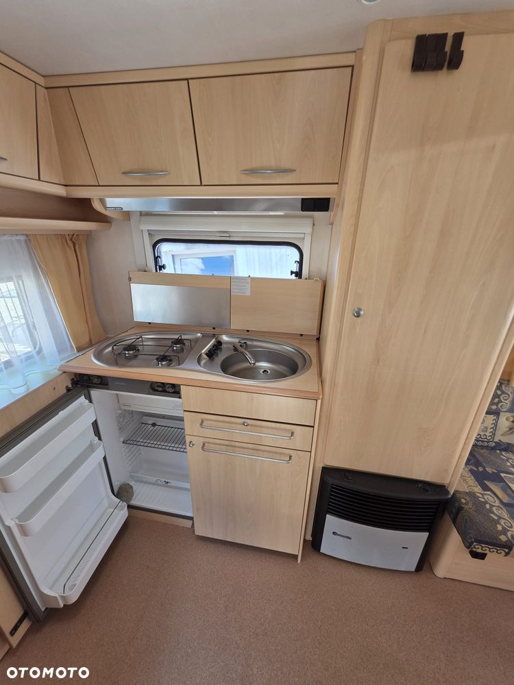 Chateau 403c - 8