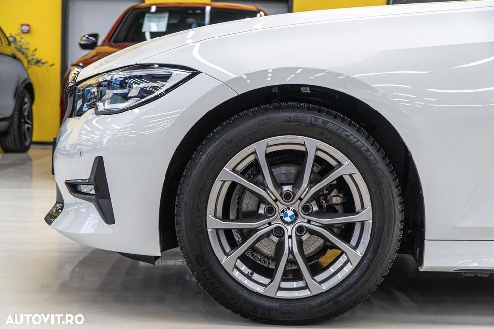 BMW Seria 3 316d Aut. Sport Line - 41