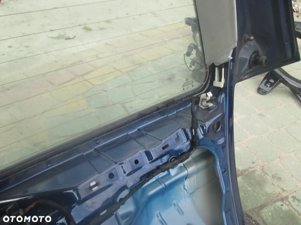 klapa VW Golf IV Bora LB5N Kombi - 12