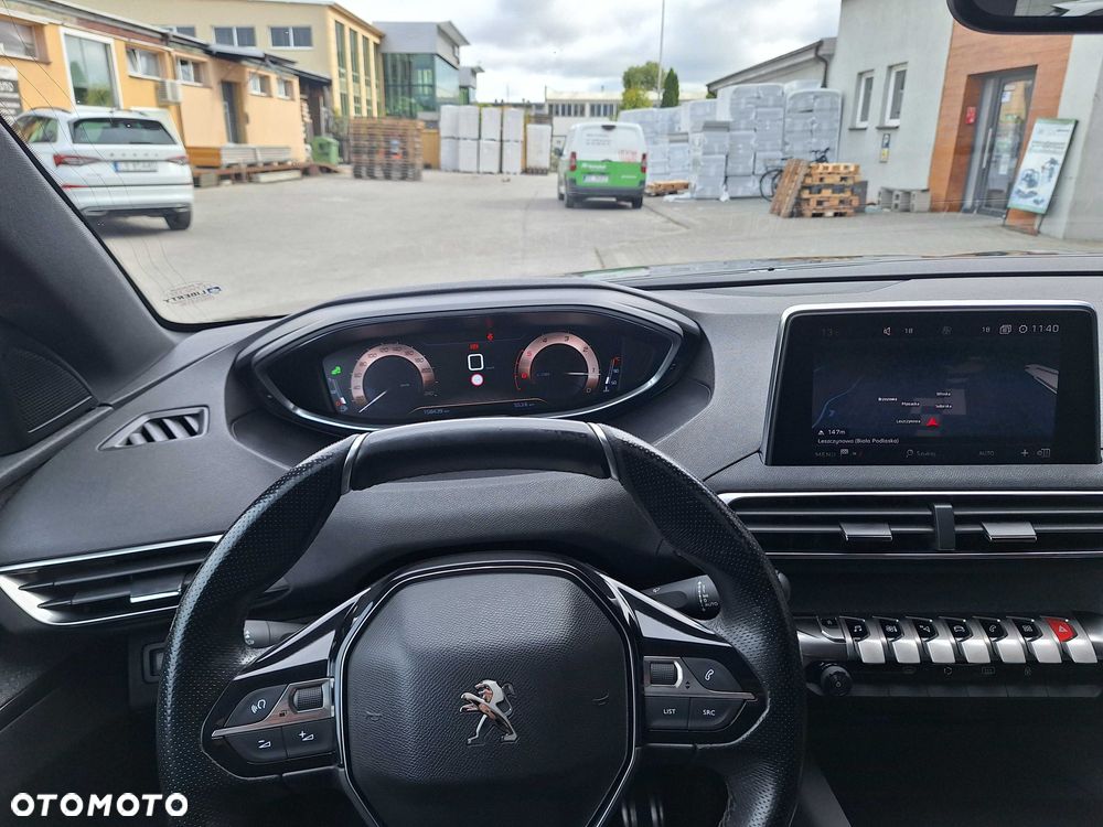 Peugeot 5008 - 5