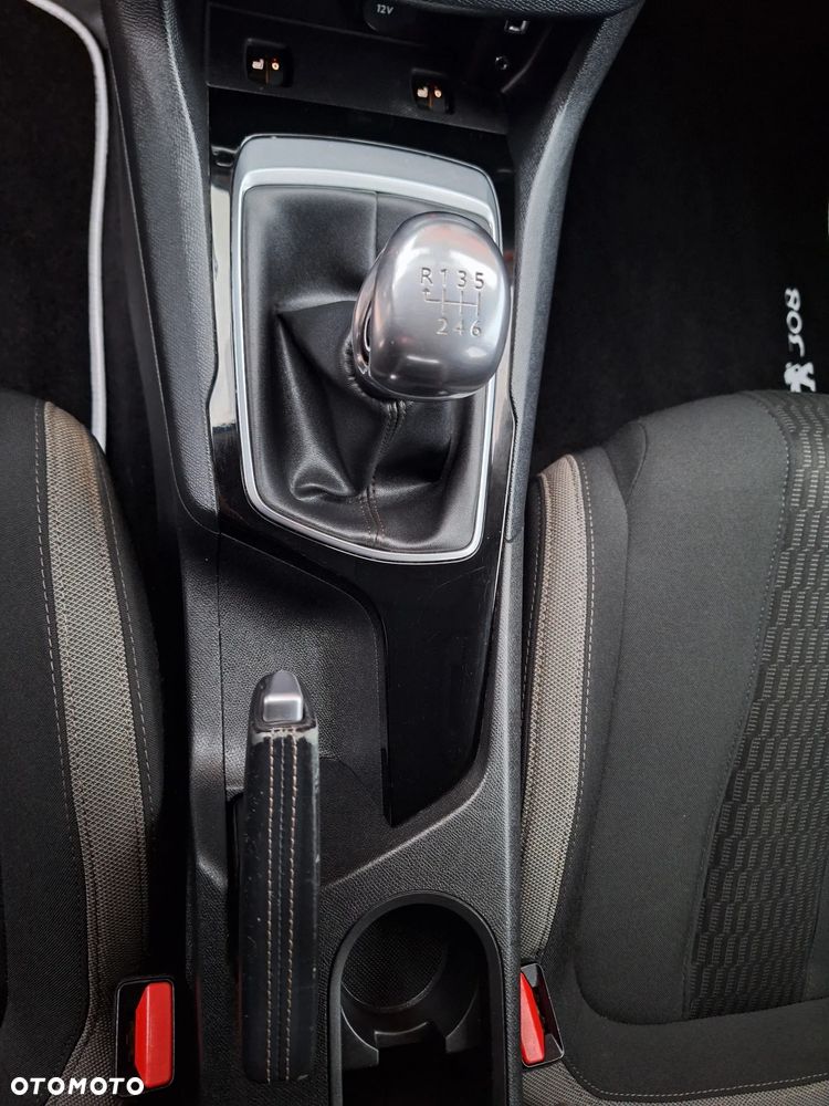 Peugeot 308 BlueHDi 120 Stop & Start Allure - 22