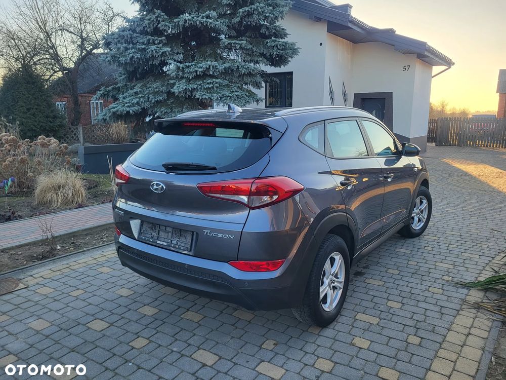 Hyundai Tucson 1.6 GDI BlueDrive Style 2WD - 21