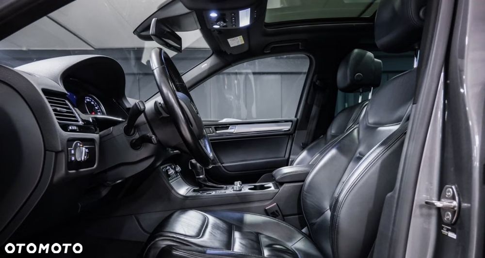 Volkswagen Touareg 3.0 V6 TDI BMT - 17