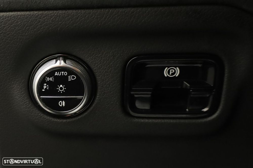 Mercedes-Benz EQE 350 AMG Line - 19