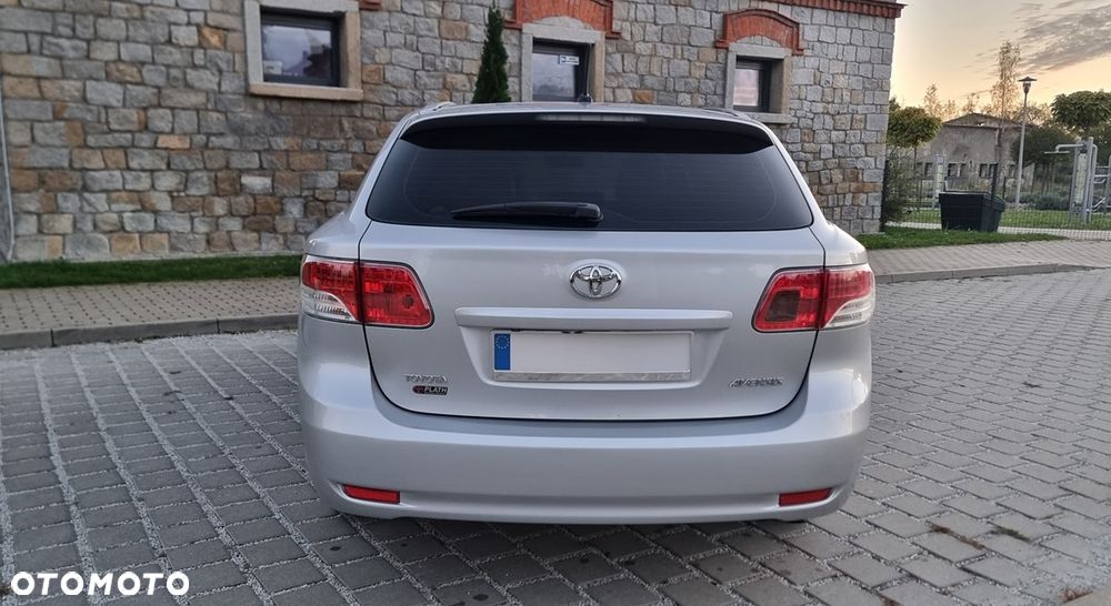 Toyota Avensis 1.8 Edition - 14