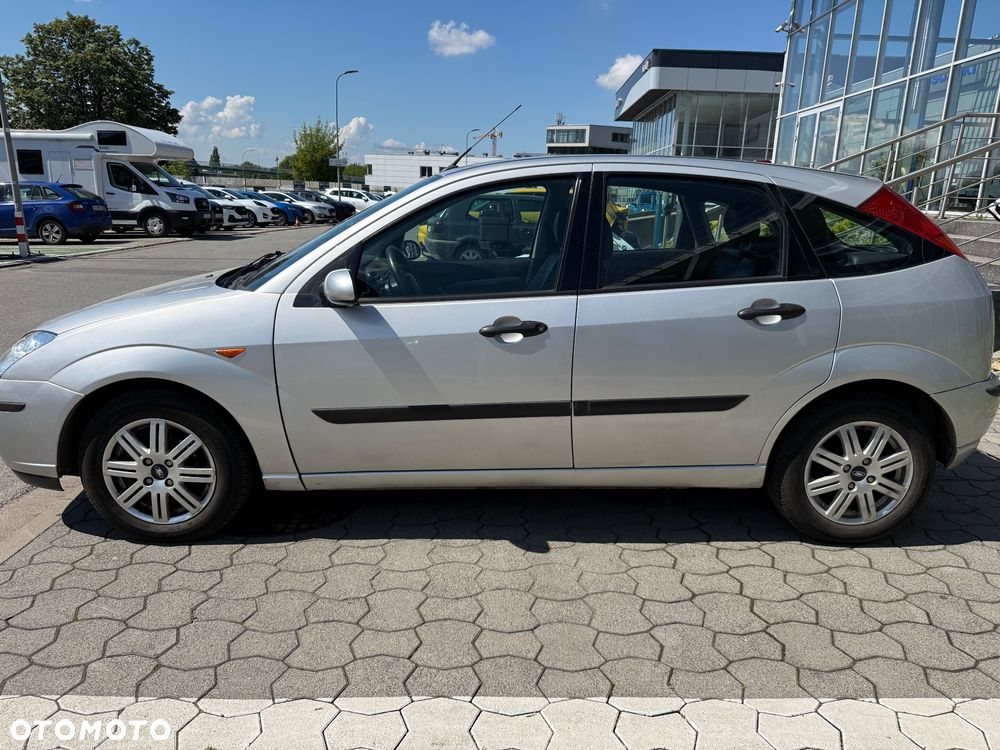 Ford Focus 1.6 Ghia - 7