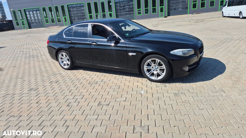 BMW Seria 5 520d - 4