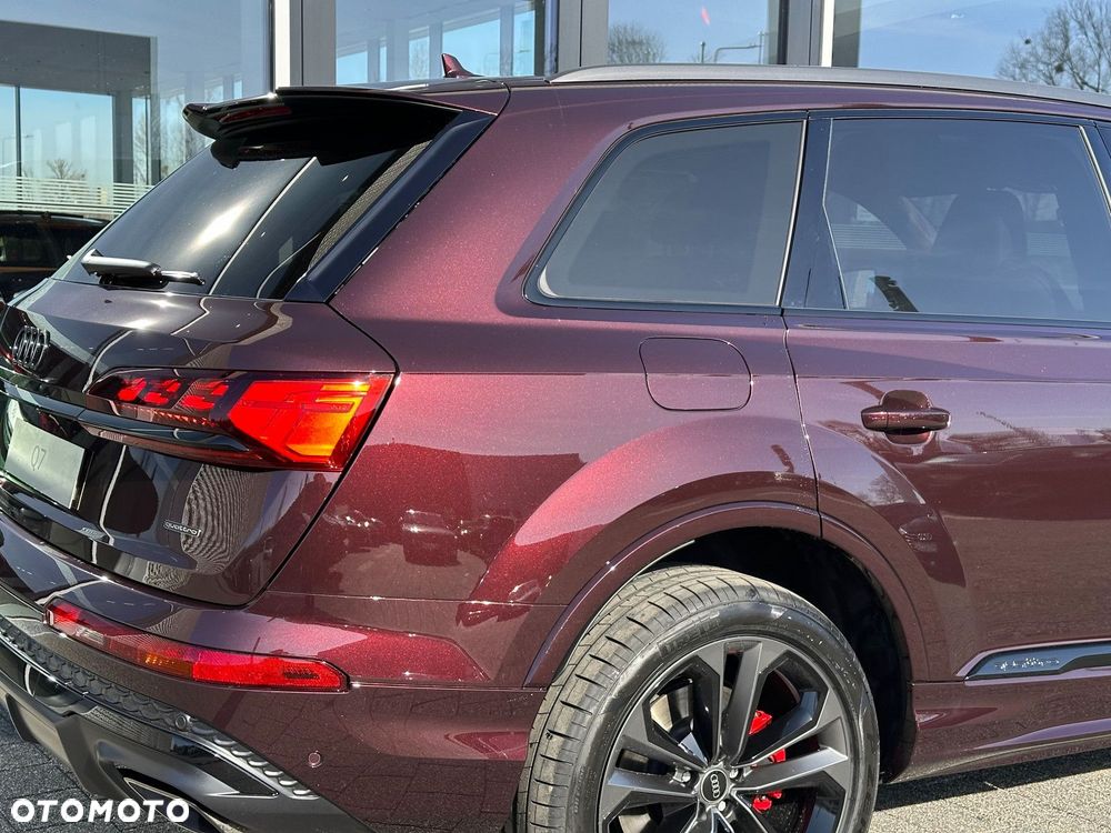 Audi Q7 - 8
