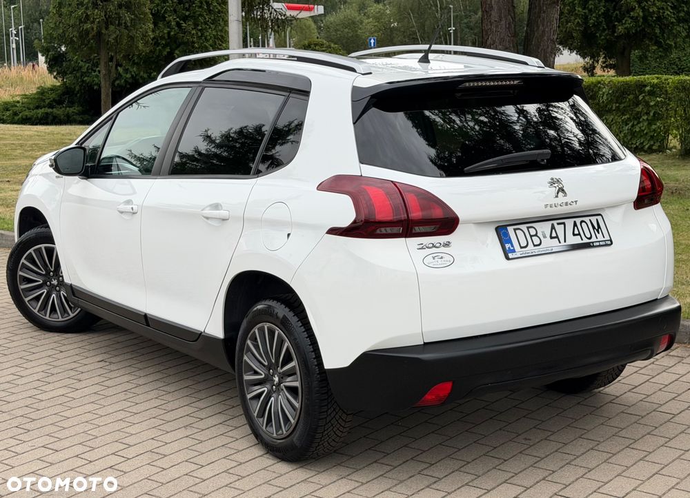 Peugeot 2008 PureTech 82 Signature - 27