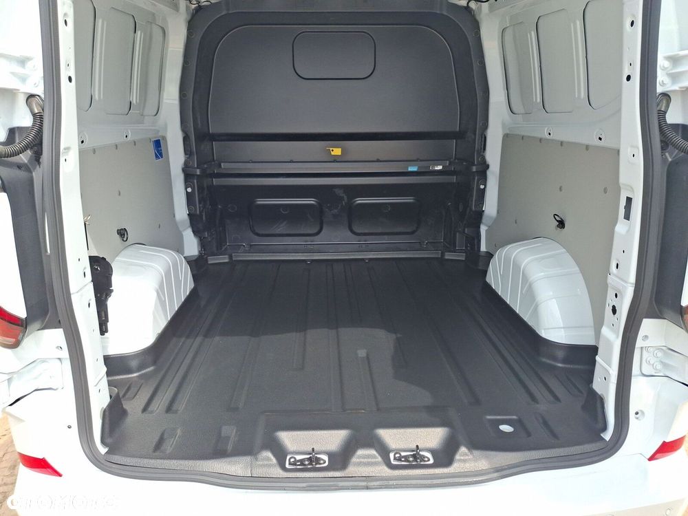 Volkswagen Transporter Furgon Plus - 20
