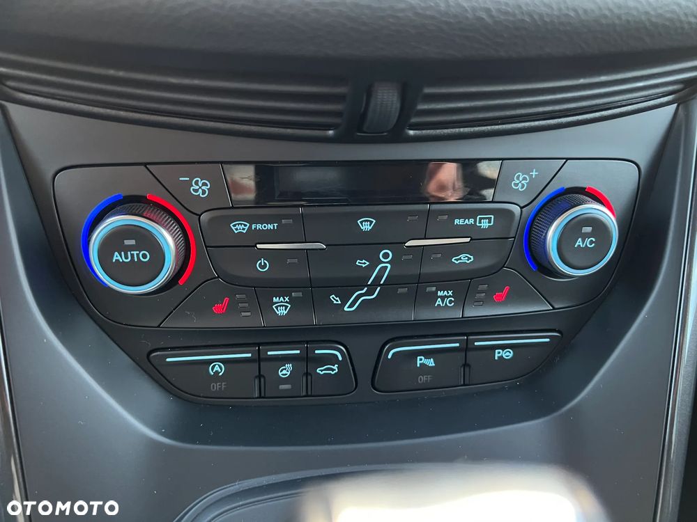 Ford Grand C-MAX - 14