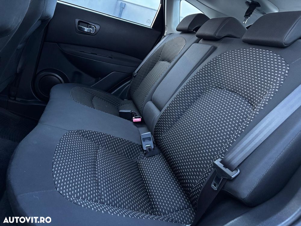 Nissan Qashqai 1.5 dCi DPF acenta - 6