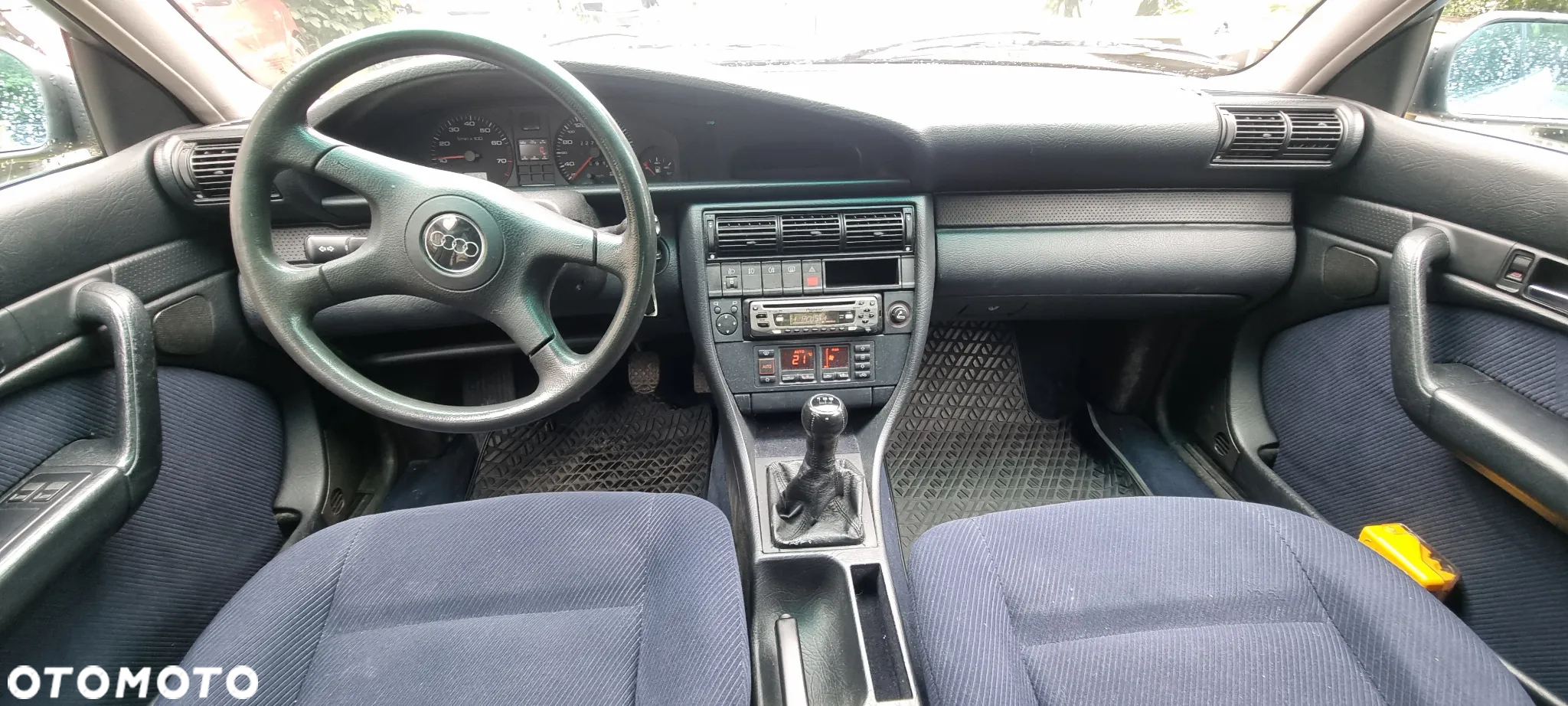 Audi 100 2.6 E - 12