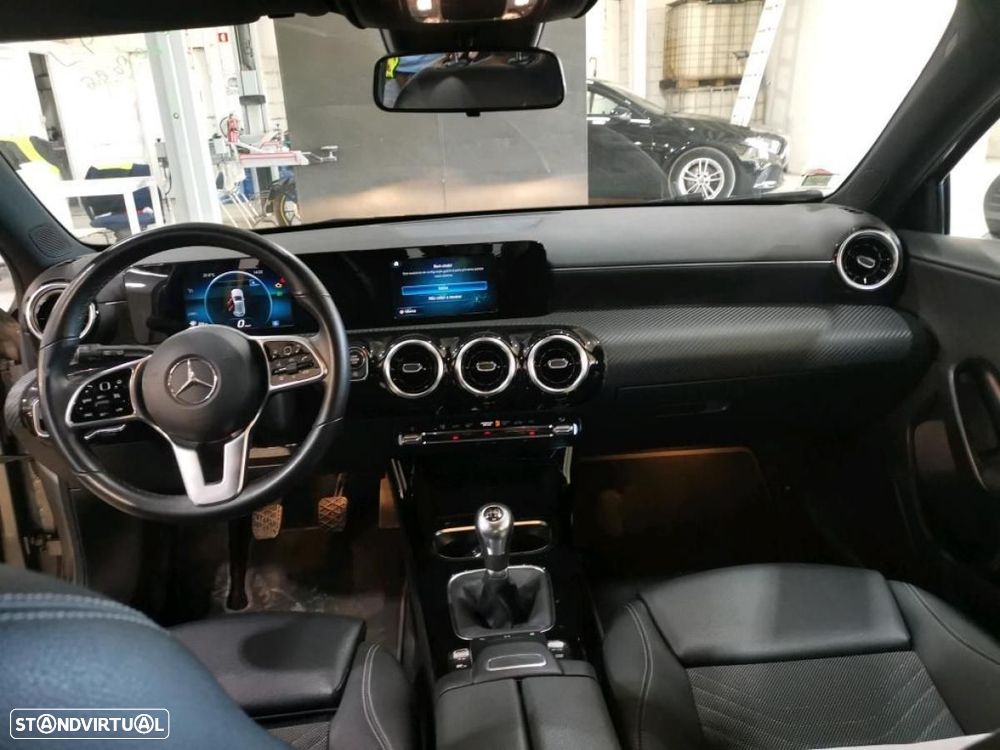Mercedes-Benz A 180 2020 photo 4