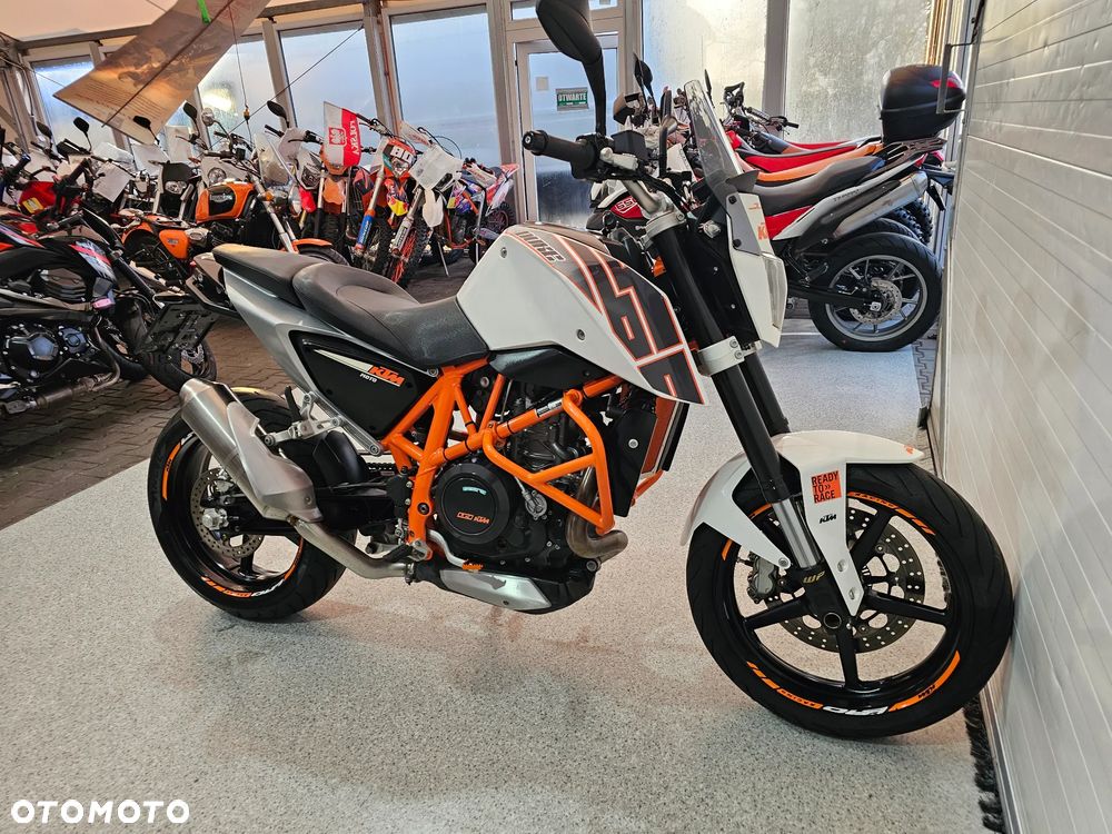 KTM Duke - 25