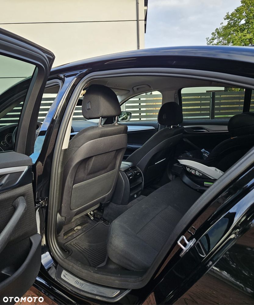 BMW Seria 5 - 17