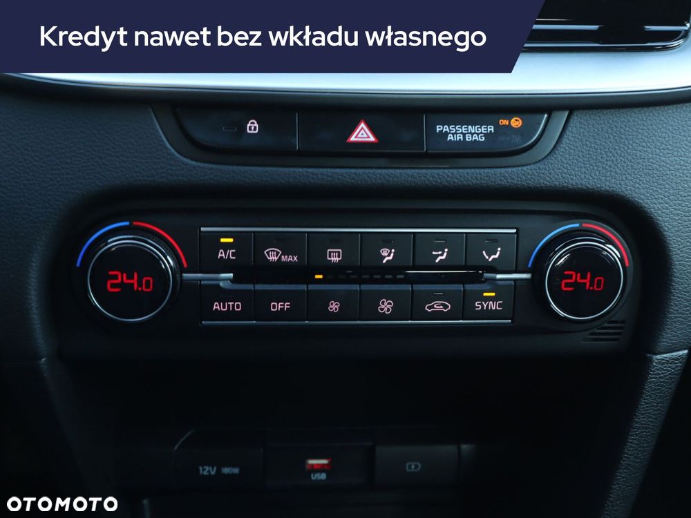 Kia Ceed - 15
