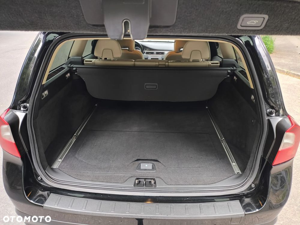 Volvo V70 D3 Momentum - 27