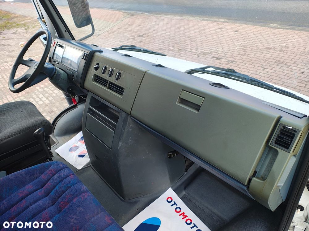 Mercedes-Benz VARIO  - 812 D HL - 12