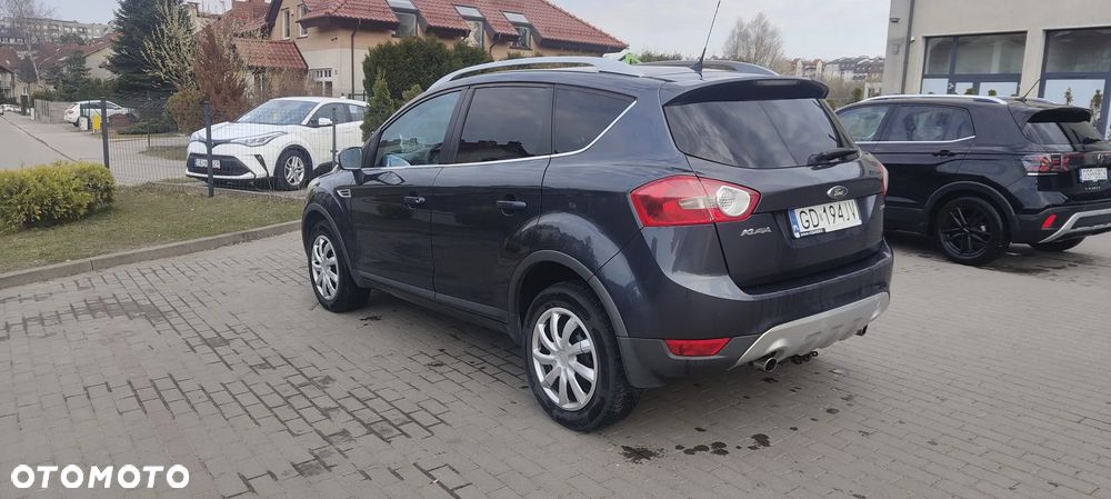 Ford Kuga 2.5 Titanium - 12