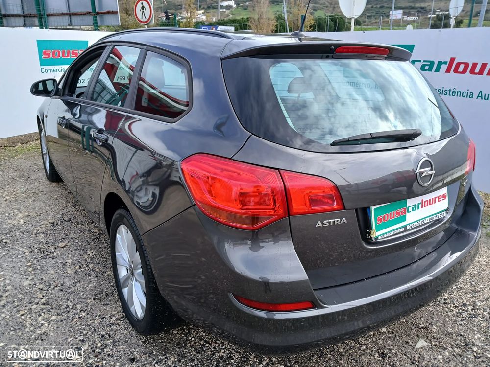Opel Astra Sports Tourer 1.7 CDTi Enjoy S/S - 11
