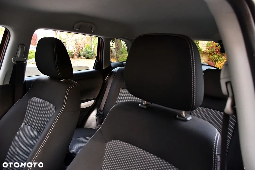 Suzuki Vitara 1.6 DDiS (4x4) Allgrip Comfort+ - 37