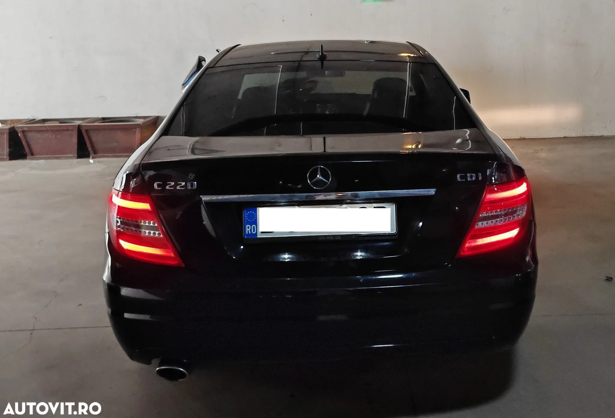 Mercedes-Benz C 220 CDI DPF Coupe (BlueEFFICIENCY) 7G-TRONIC - 6