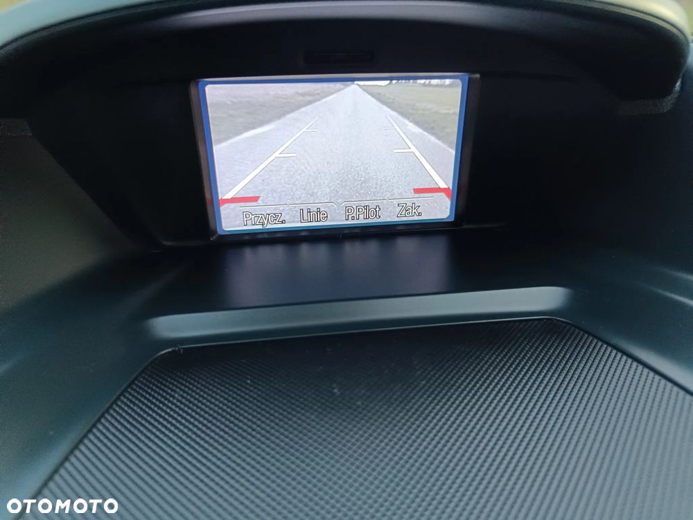 Ford C-MAX - 16