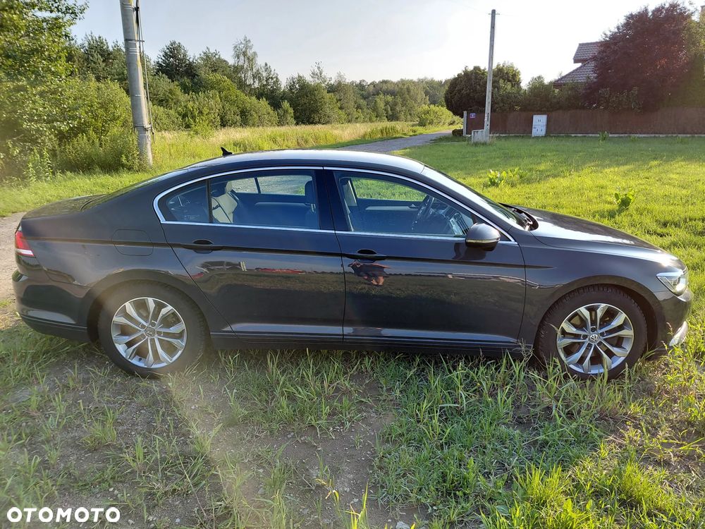 Volkswagen Passat 1.8 TSI BMT Comfortline - 13