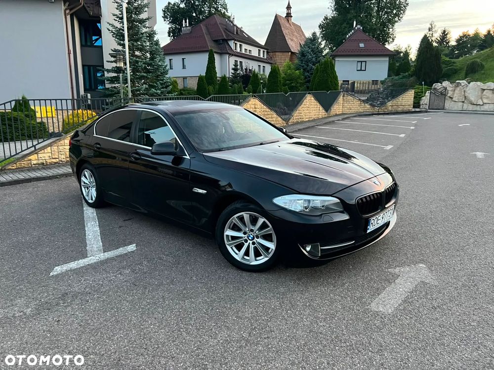 BMW Seria 5 520d Luxury Line - 2