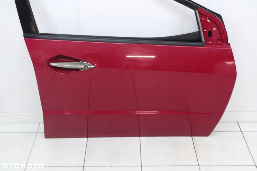 HONDA CIVIC VIII 06R- DRZWI PRAWE PRZEDNIE PRAWY PRZÓD R81 - 2