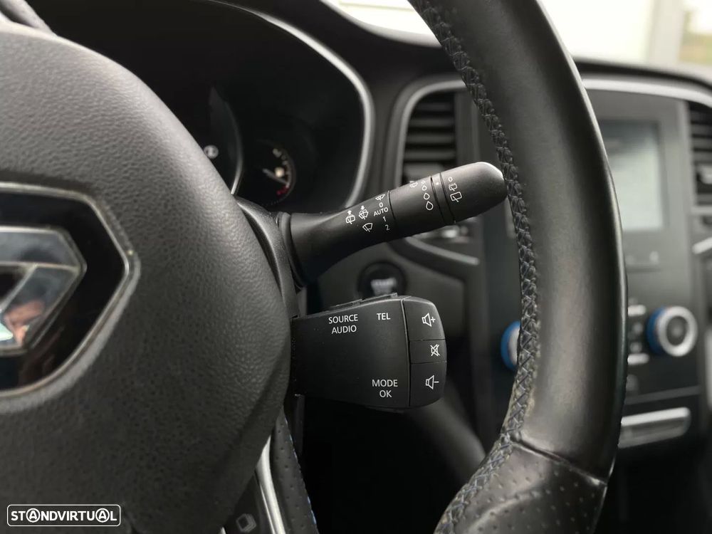 Renault Mégane Sport Tourer 1.5 dCi GT Line - 29