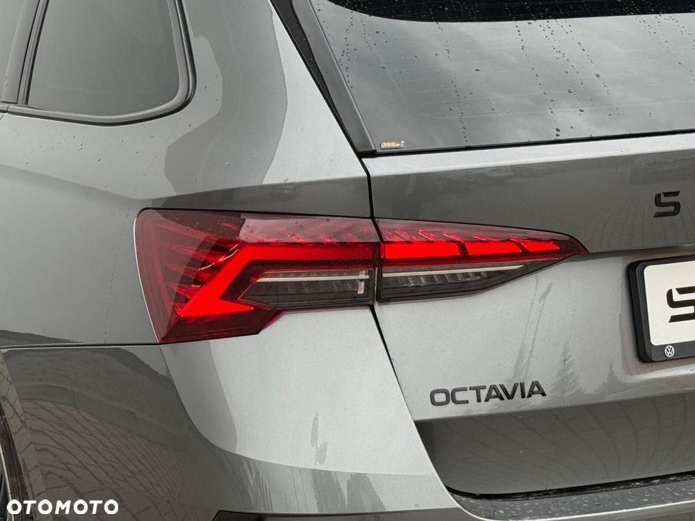 Skoda Octavia 2.0 TSI RS DSG - 12
