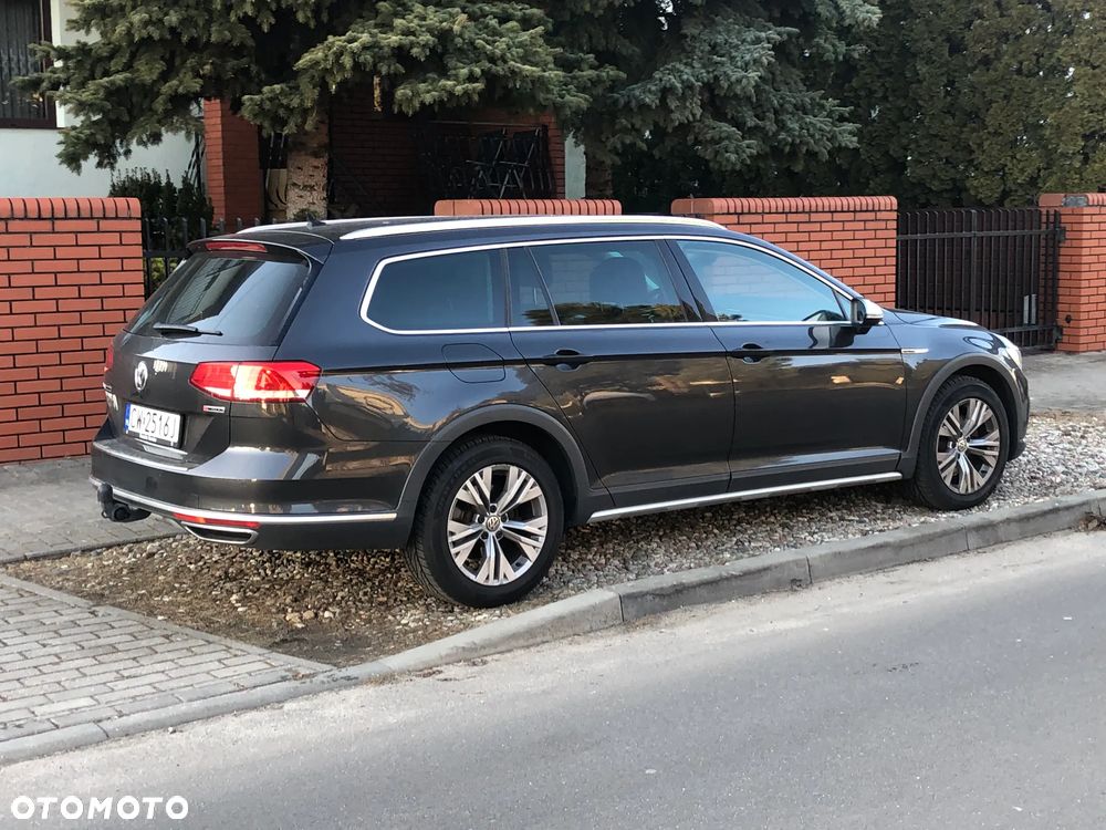 Volkswagen Passat Alltrack 2.0 TDI SCR 4Mot DSG7 - 16