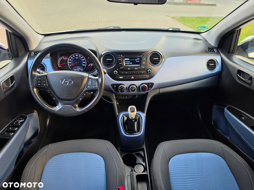 Hyundai i10 1.2 Fifa World Cup Edition - 13
