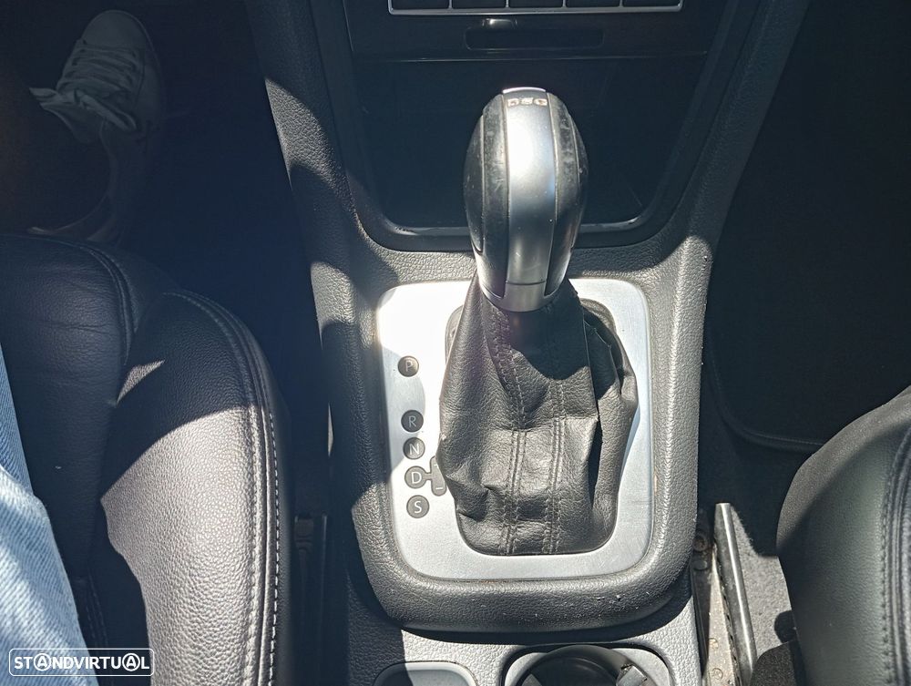 VW Sharan 2.0 TDI Blue Highline DSG - 10