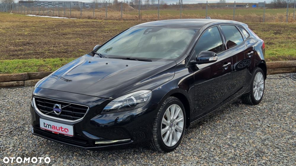 Volvo V40 T3 Momentum - 29