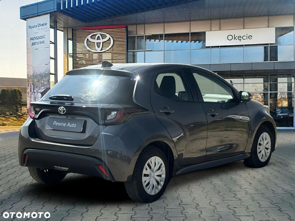 Toyota Yaris - 5