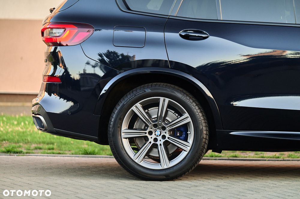 BMW X5 M M50d - 21