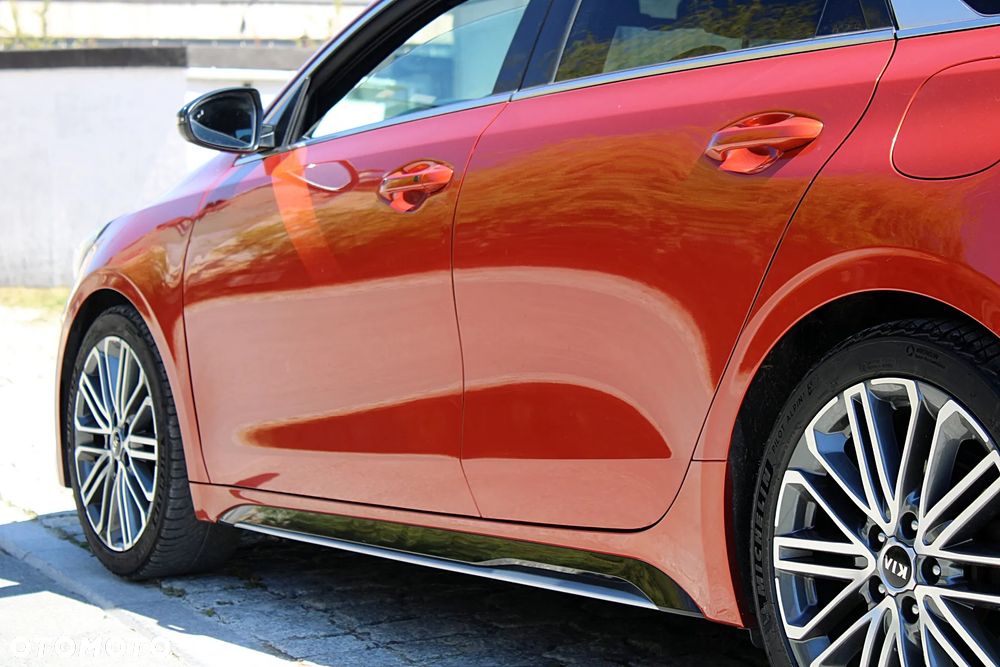 Kia ProCeed - 15
